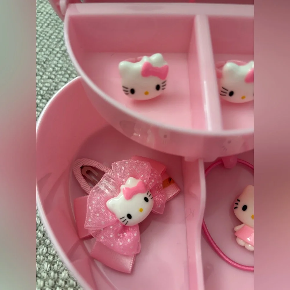 Hello Kitty Jewelry Box - Picture 8 of 9